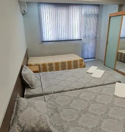 нашата къща 