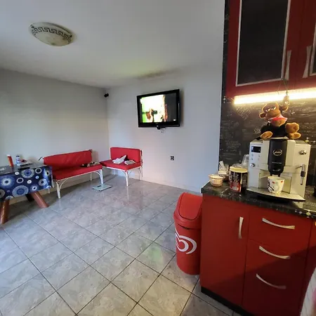 Guest house нашата къща 