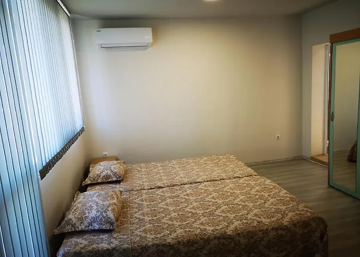 нашата къща 