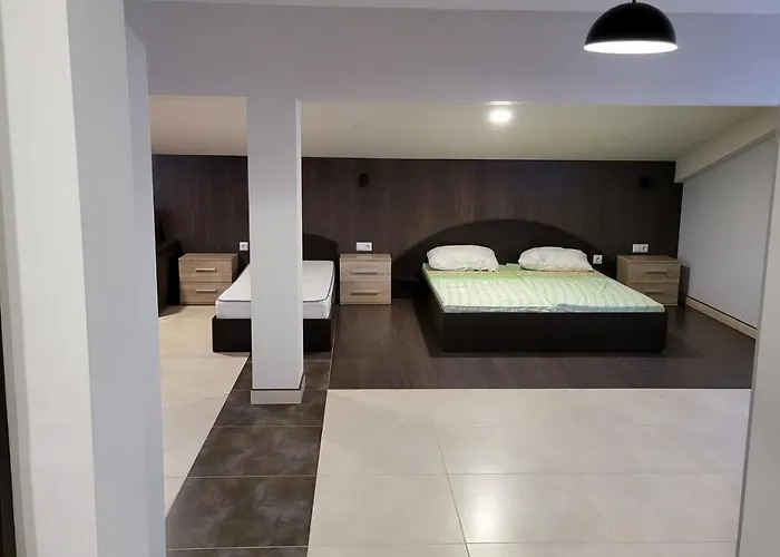 нашата къща 